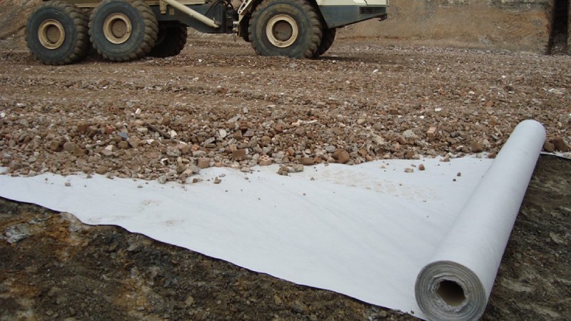 On a roll geotextile
