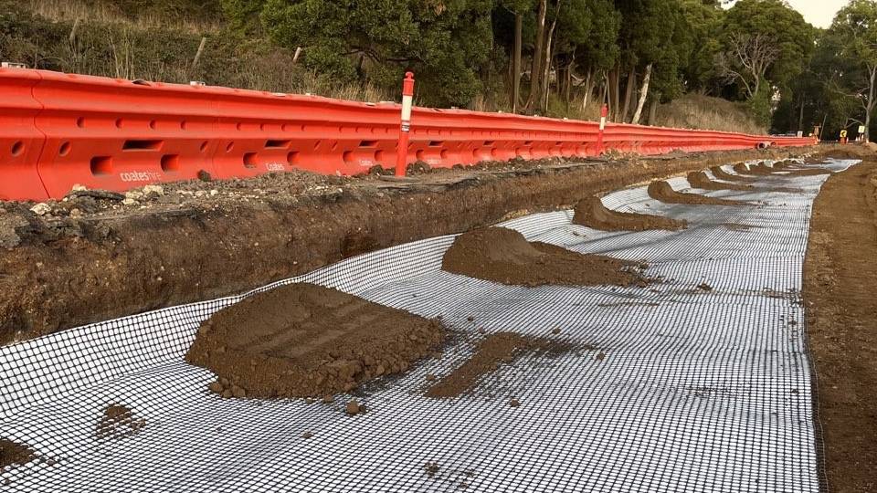 Geogrid Benefits for Pavements