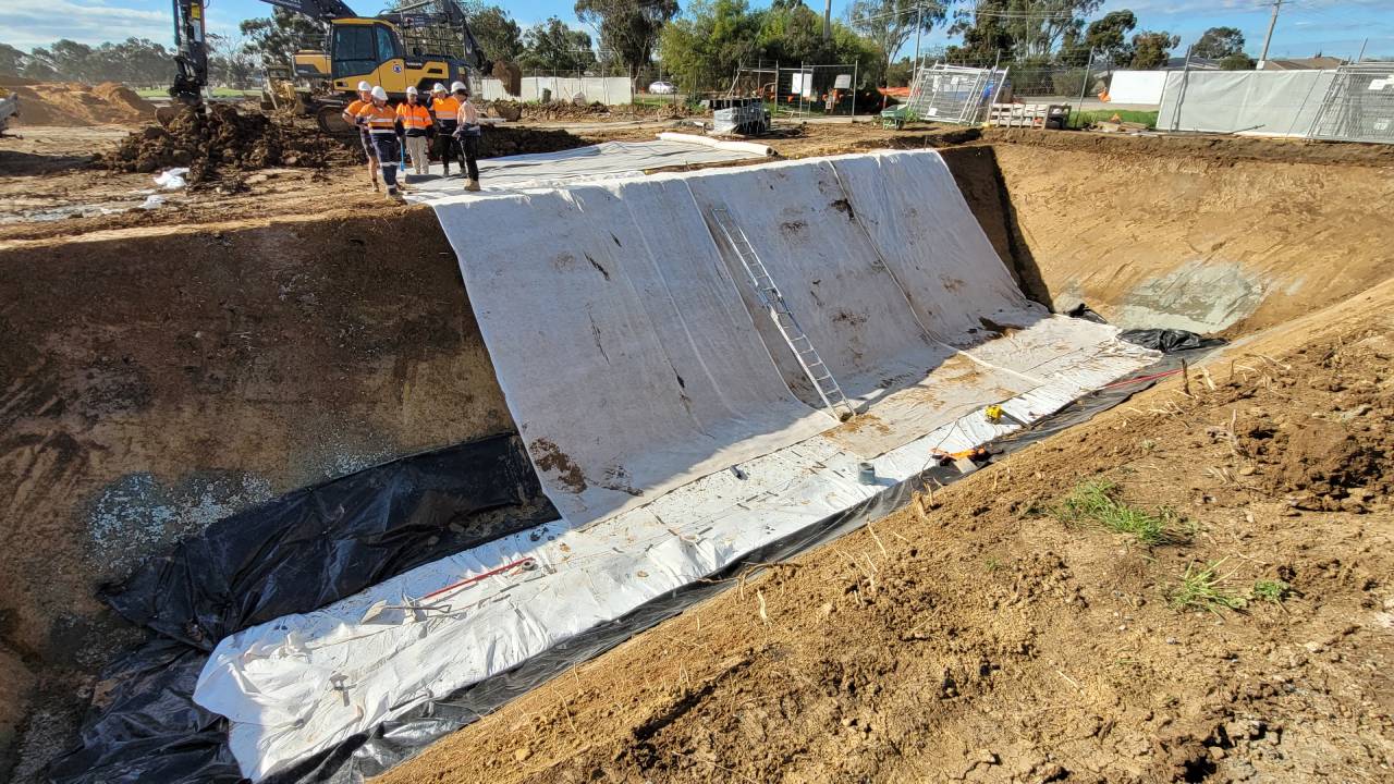 clay liner and geotextile at echuca