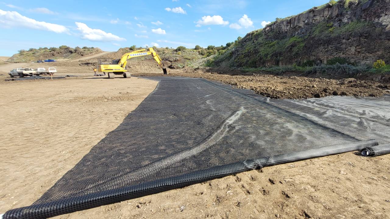 TerraGrid®High Strength Geogrid for Reinforced Soil Solutions